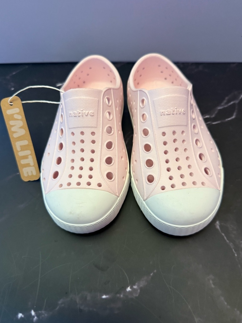 Native Kids Water Shoes Slip-On in Light Pink and White